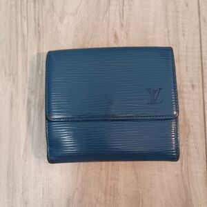 LOUIS VUITTON Elise Epi Leather Wallet Toledo Blue